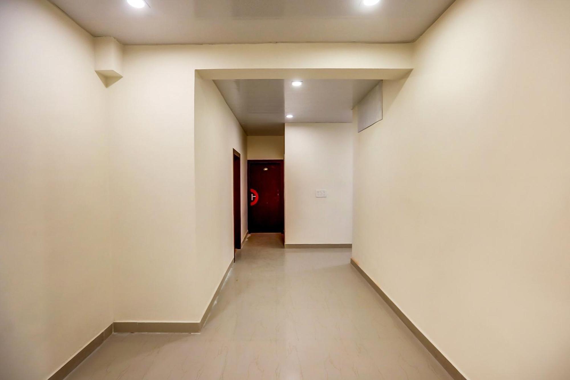 Collection O Sr Inn Awas Vikas Kanpur Exterior foto
